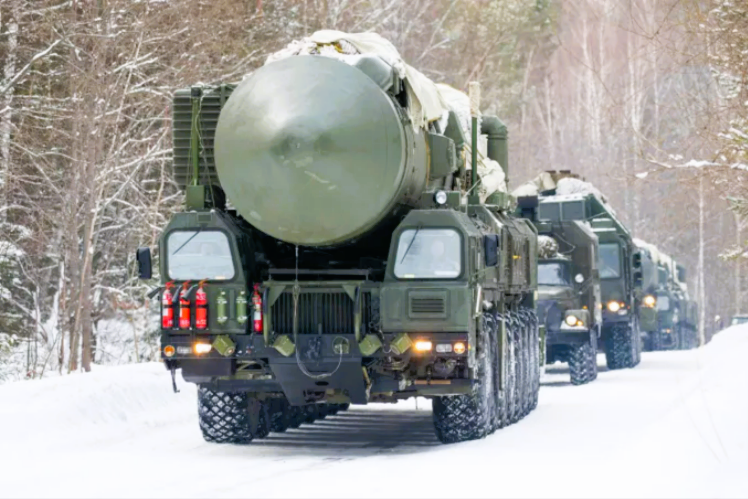 Russland aktiviert die Atomwaffen! Neue Verteidigungsstrategie besorgt die Welt!