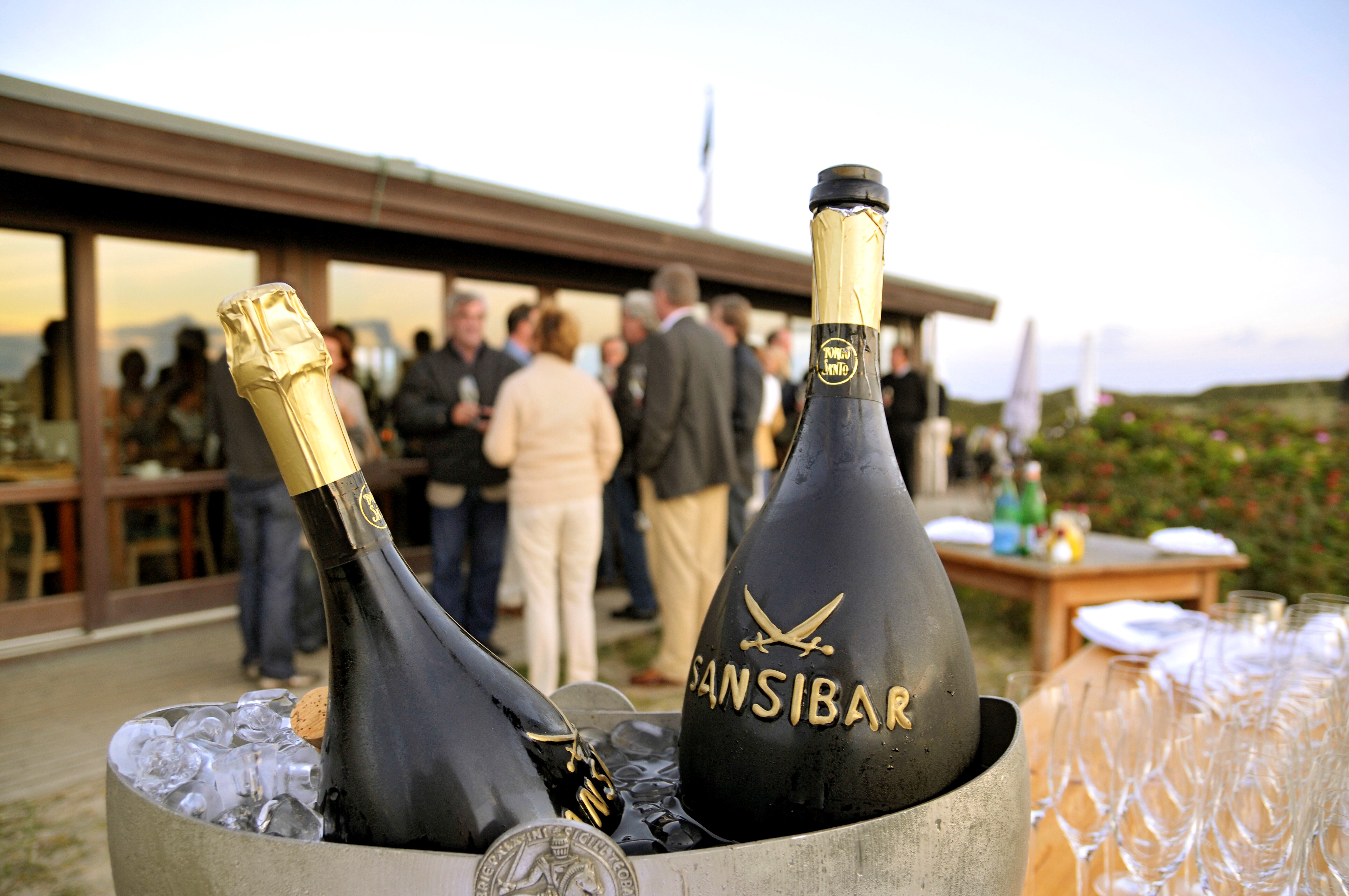 Sylter-Partykönig stürzt sich von City-Parkhaus! Tragischer Tod eines Hamburger Millionärs