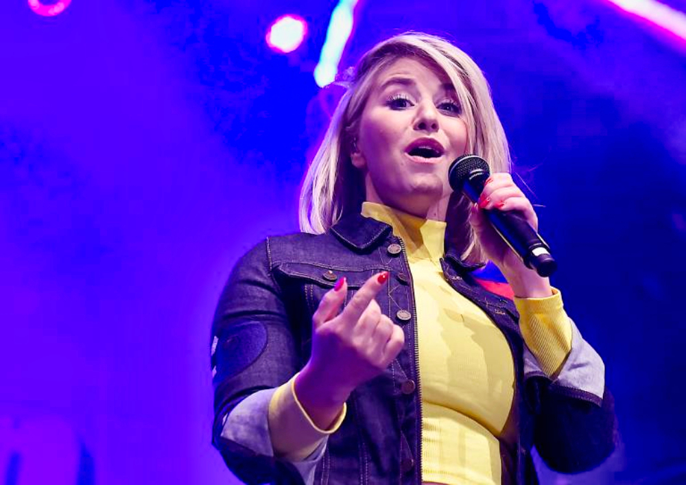 Beatrice Egli im Playboy - Fans begeistert! Jetzt spricht sie Klartext über Nacktfotos!