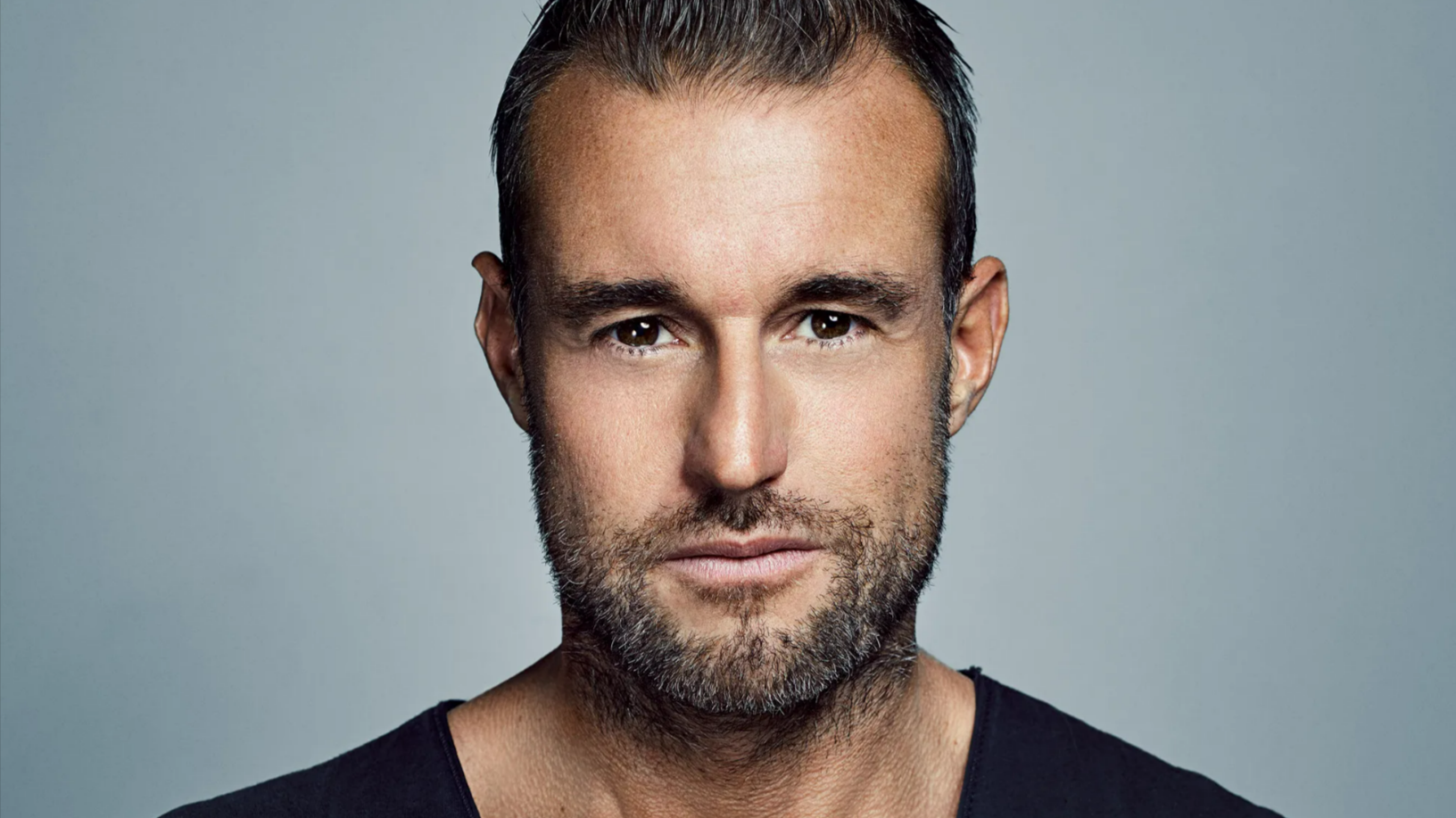 Philipp Plein weint um sein Baby - Es liegt auf der Intensivstation und kämpft um sein Leben!