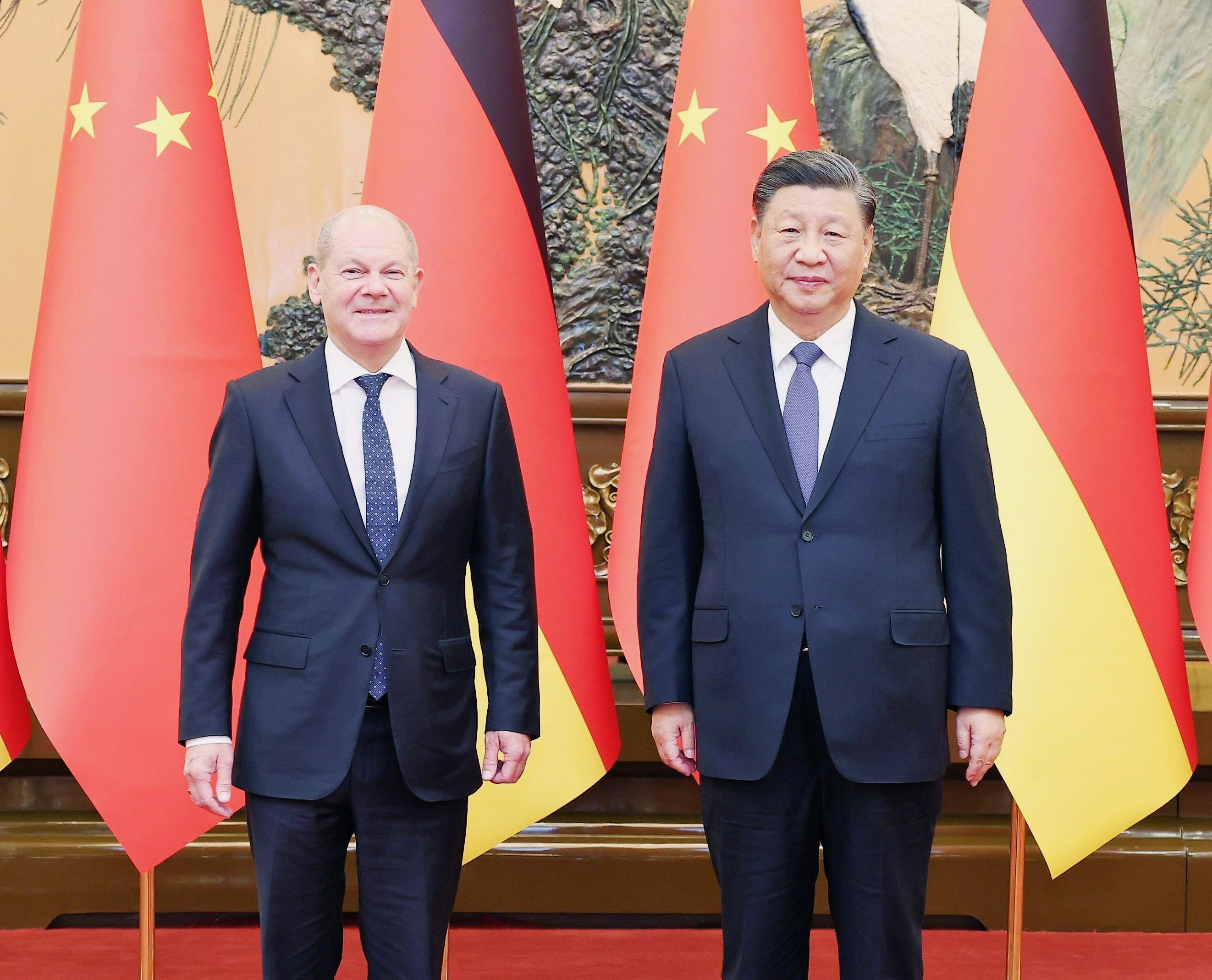 Franzosen gehen auf Kanzler Scholz los! “Der Mann hat nichts verstanden“