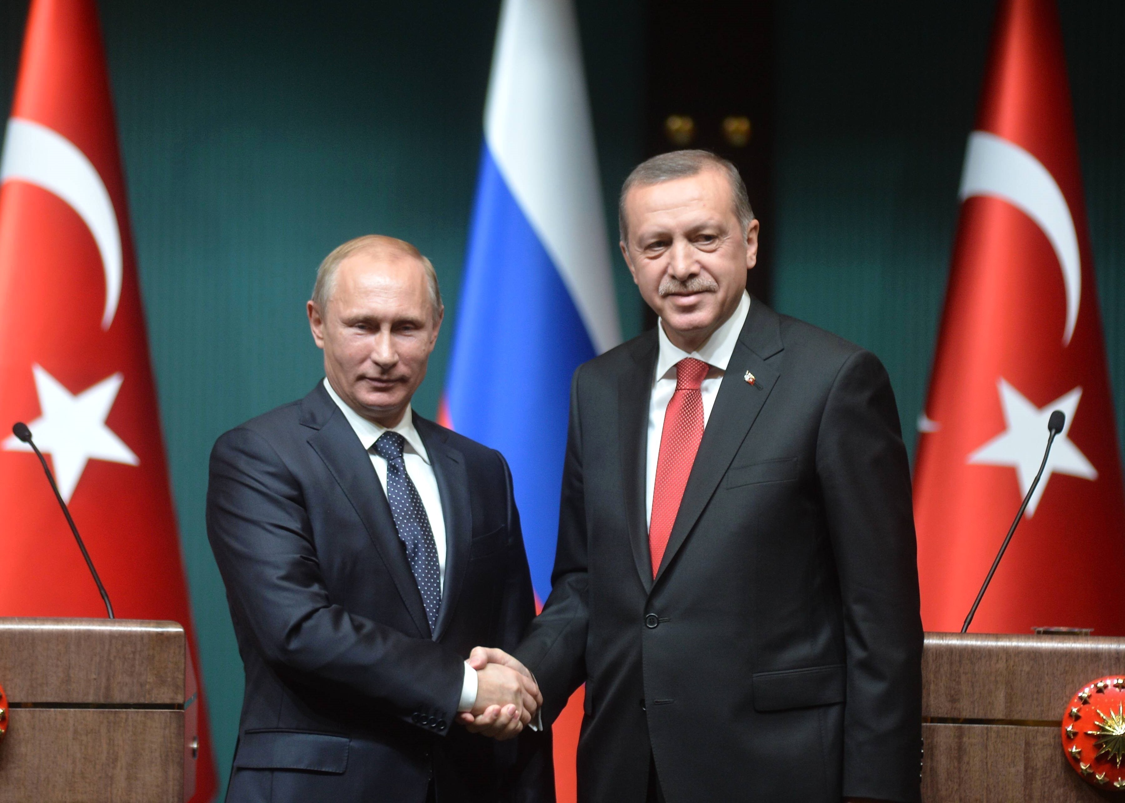 Putin droht Schiffe im Schwarzen Meer anzugreifen! Gibt es Krieg zwischen der Türkei und Russland?