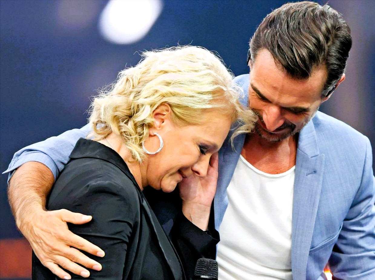 Nicole bricht bei Florian Silbereisen in Tränen aus! Millionen hören ihre traurige Geschichte!