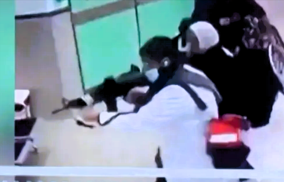 Anti-Terroreinheit als Ärzte verkleidet! Terroristen in Krankenhaus eliminiert