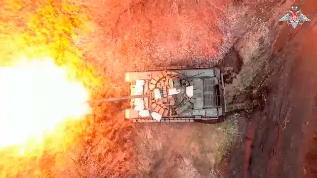 Russischer Panzerkonvoi vernichtet! Verlustreiche Schlacht - Putins Armee verliert zahlreiche Panzer im Osten der Ukraine