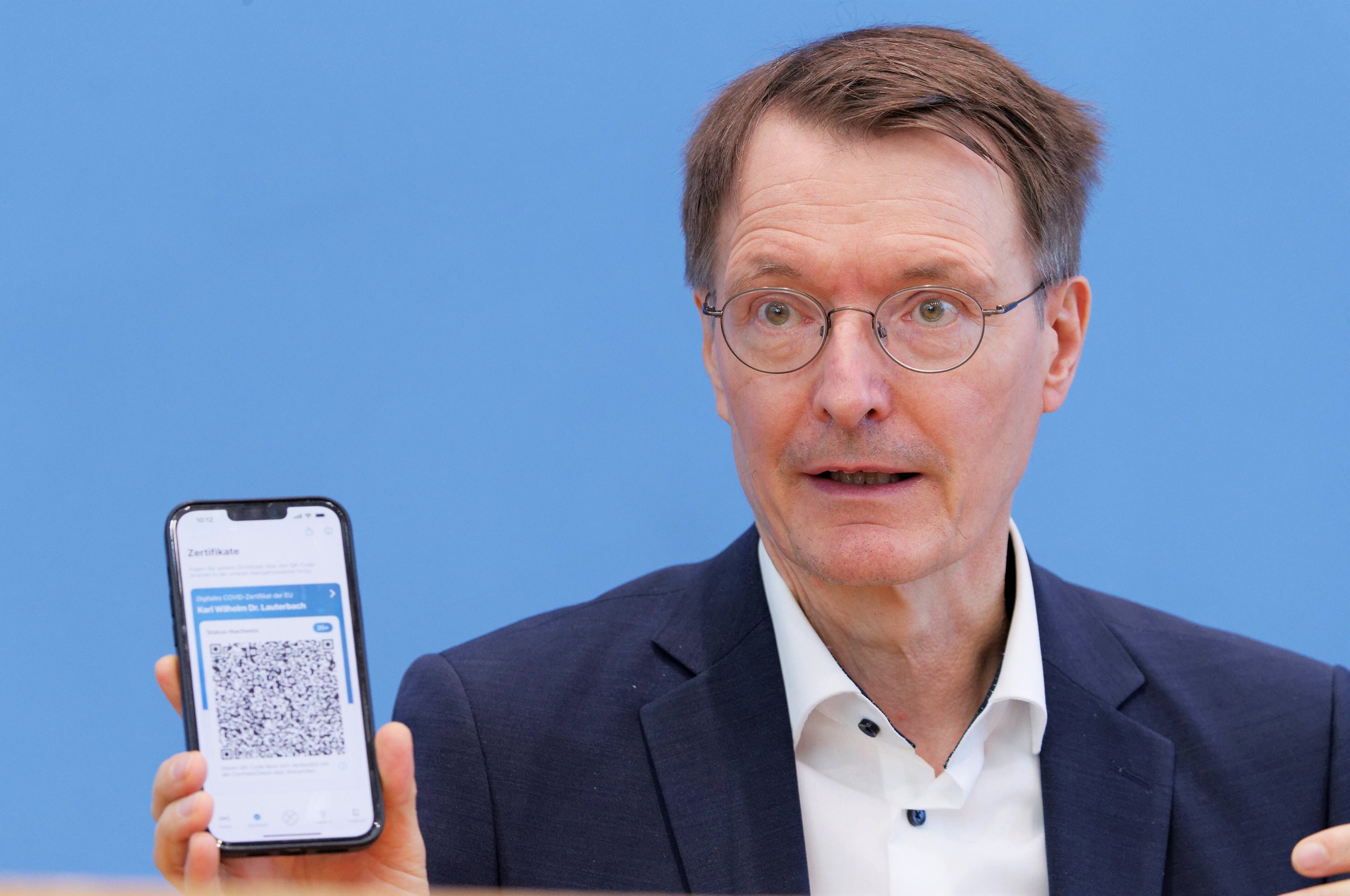 Corona-Lügen? Lauterbach unter Druck - RKI-Protokolle belasten Gesundheitsminister!